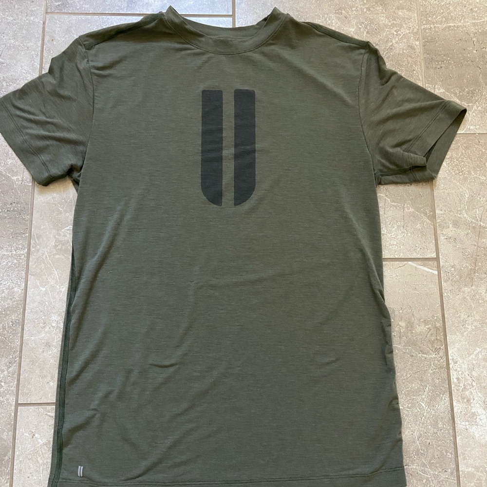 Nobull mens medium reserved